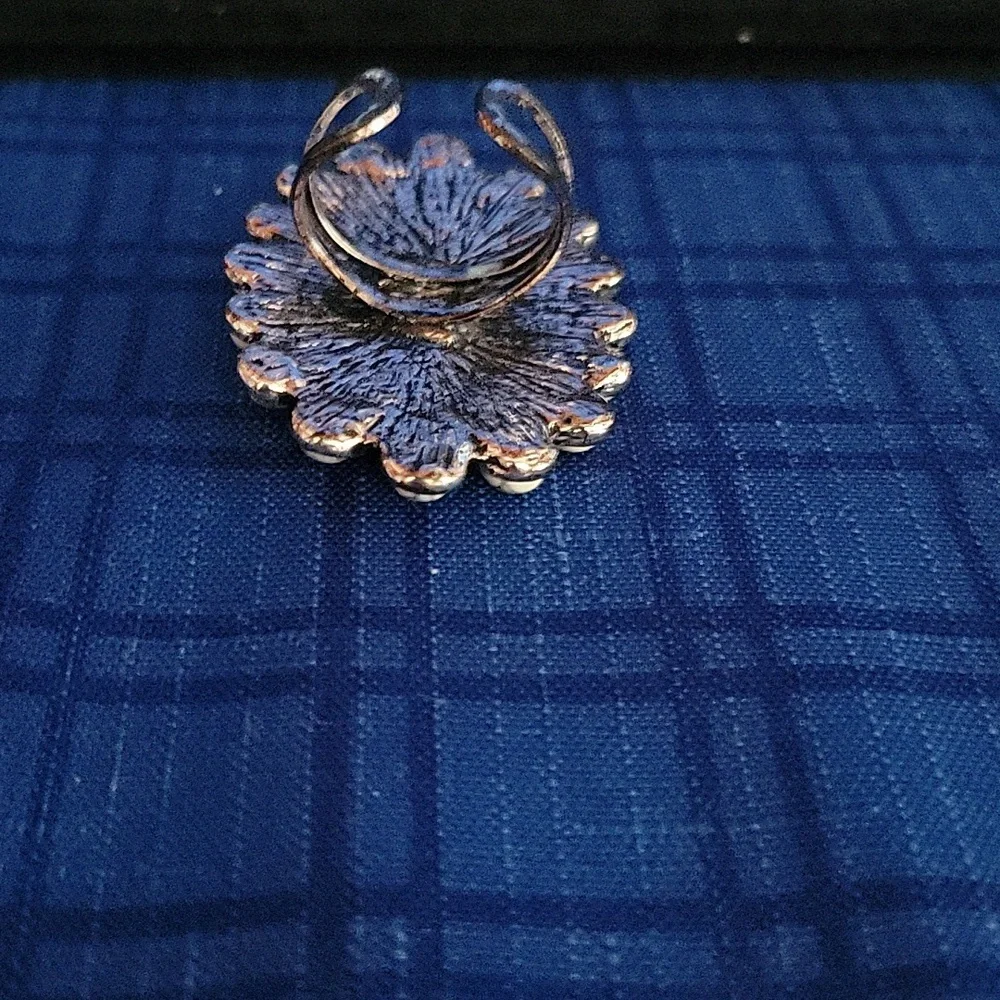 Grey marble faux stone adjustable ring - Picture 2 of 4